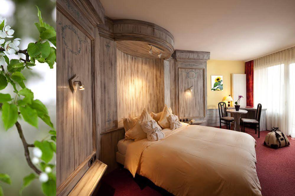 Spa Hotel Restaurant Au Lion D'Or La Petite-Pierre Kültér fotó